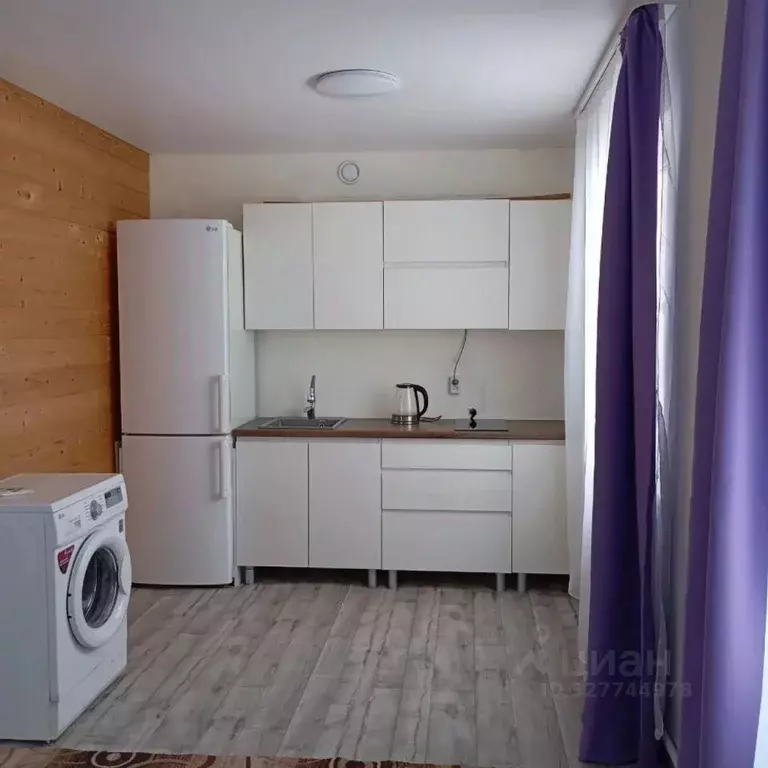 Дом в Башкортостан, Нуримановский район, Красногорский сельсовет, с. ... - Фото 1