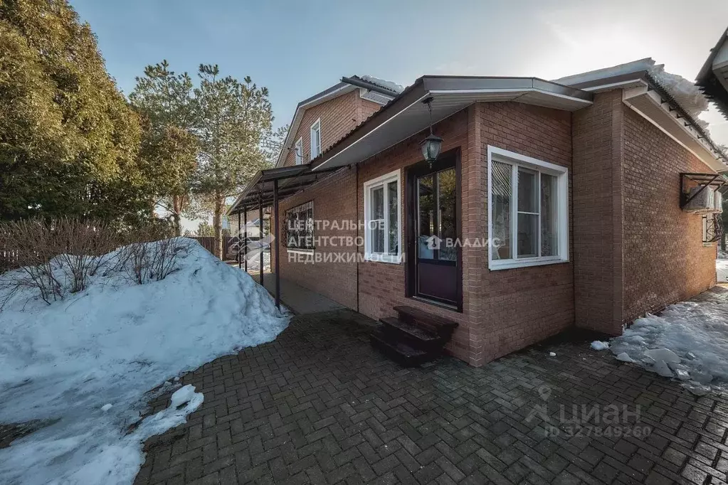 Дом в Рязанская область, Рязанский муниципальный округ, с. Дубровичи ... - Фото 1