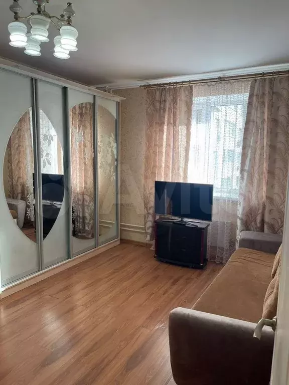 1-к. квартира, 40 м, 11/17 эт. - Фото 0