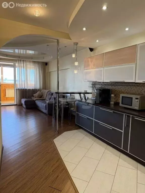 2-комнатная квартира: Тюмень, улица Федюнинского, 7к1 (86.7 м) - Фото 2