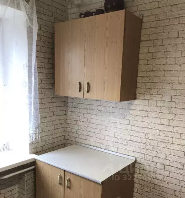 Комната Московская область, Лобня Мирная ул., 3 (13.1 м) - Фото 0