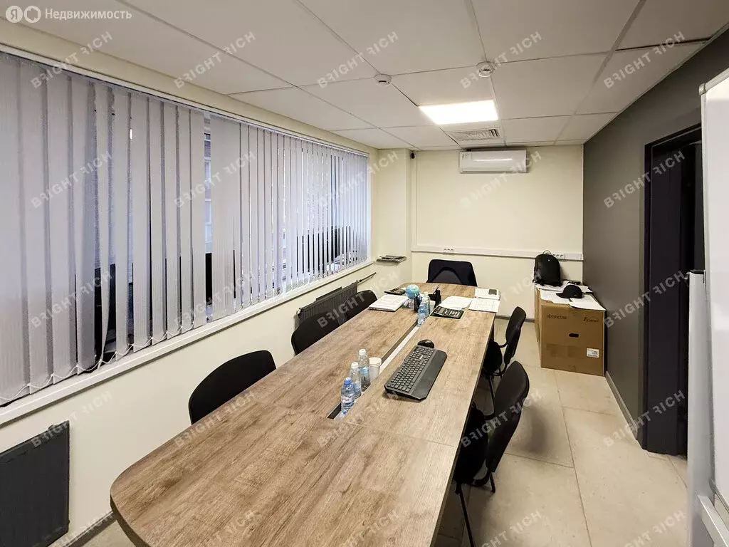 Офис (820 м) - Фото 1