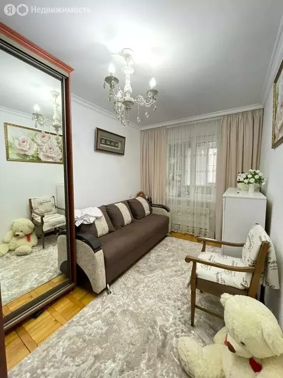 3-комнатная квартира: Нальчик, улица Мусукаева, 10А (74 м) - Фото 2