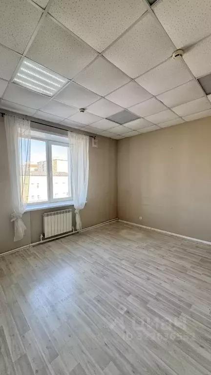 Офис в Татарстан, Казань ул. Мазита Гафури, 71к3 (28 м) - Фото 2
