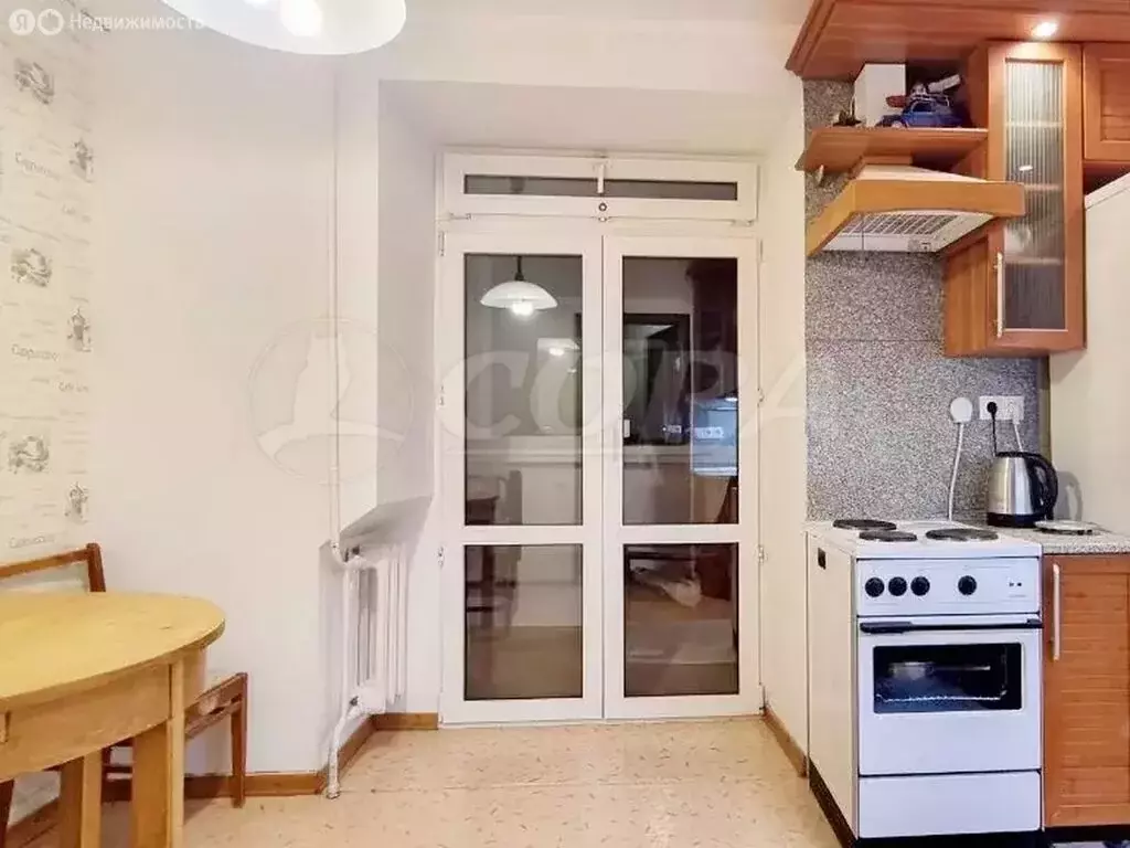 2-комнатная квартира: Тюмень, 6-й микрорайон, улица Валерии ... - Фото 1