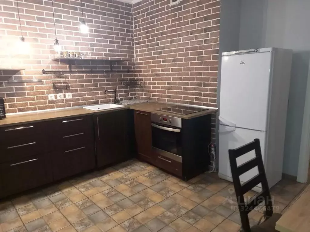 2-к кв. Свердловская область, Екатеринбург ул. Союзная, 27 (67.0 м) - Фото 2