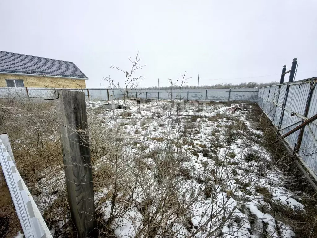 Участок в Калмыкия, Элиста Ики-Бурульская ул. (3.0 сот.) - Фото 1