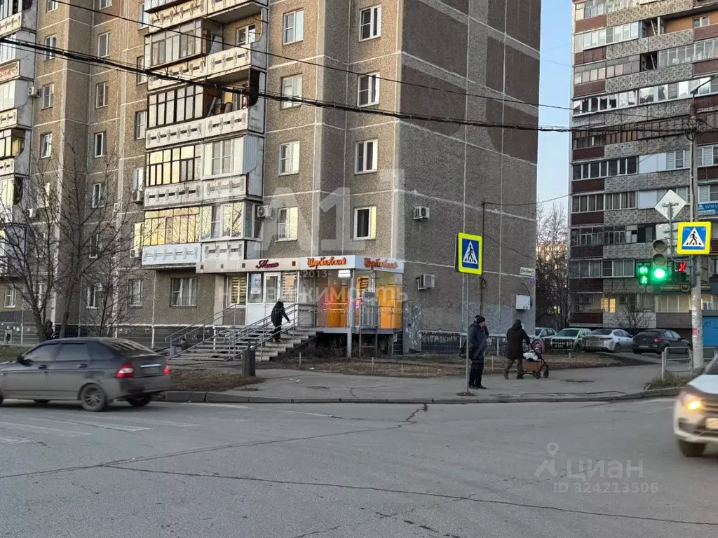 Помещение свободного назначения в Челябинская область, Челябинск ул. ... - Фото 2