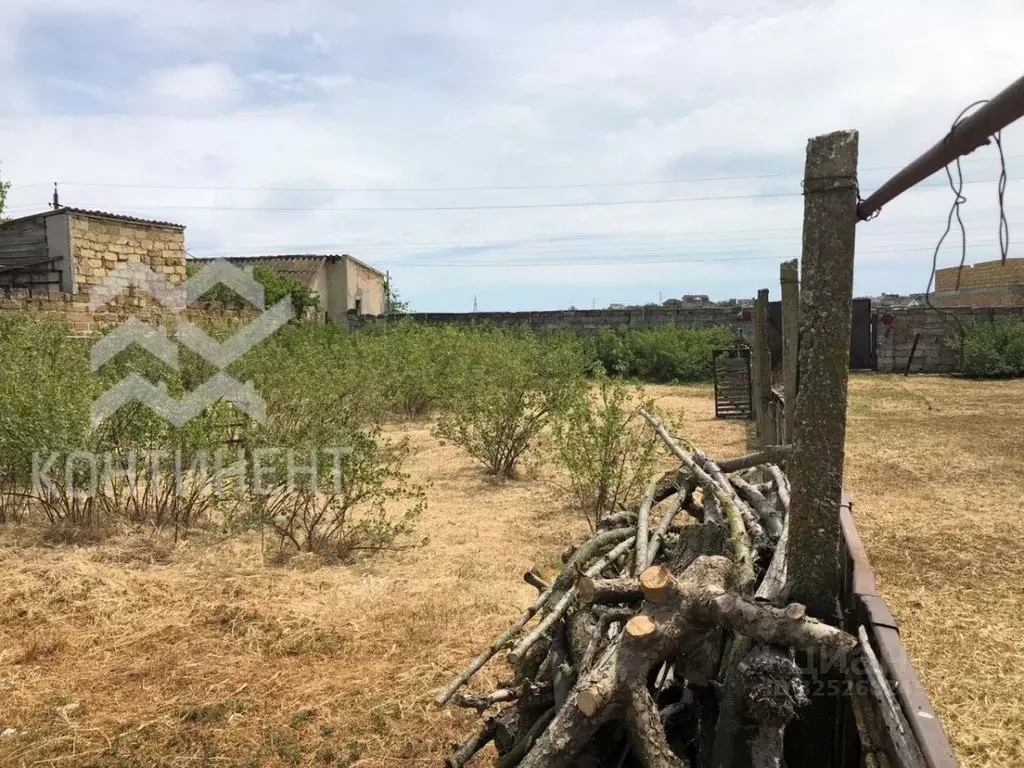 Участок в Крым, Сакский район, Суворовское с/пос, с. Лиманное  (6.0 ... - Фото 2