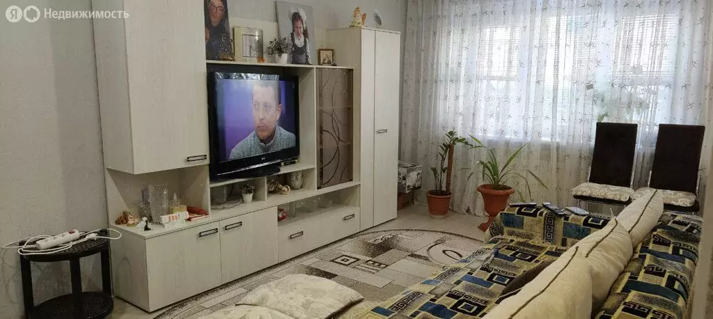 2-комнатная квартира: Брянск, переулок Фокина, 6 (44.3 м) - Фото 0