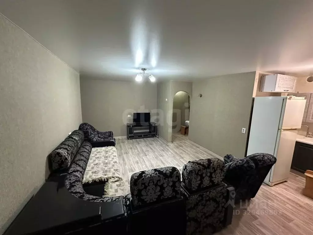 3-к кв. Калмыкия, Элиста 1-й мкр, 22 (54.8 м) - Фото 1