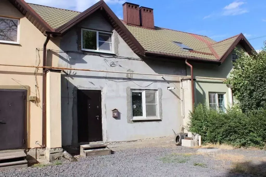 Таунхаус в Ростовская область, Батайск ул. Ясеневая (112 м) - Фото 1