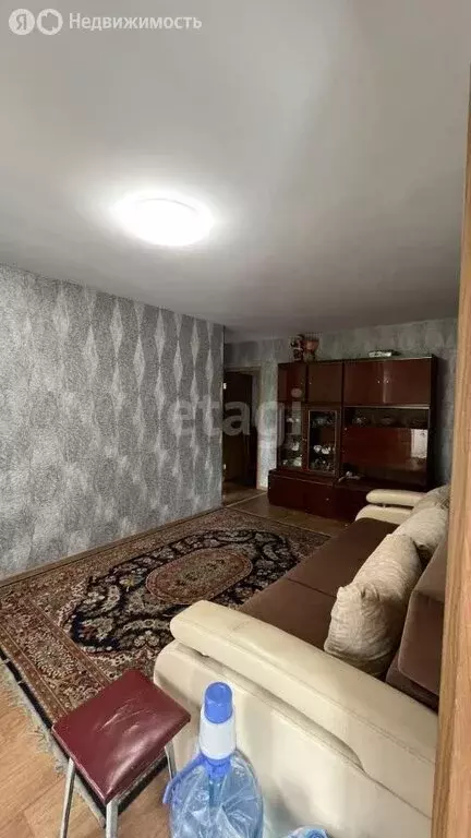 3-комнатная квартира: Томск, улица Лазарева, 2А (59 м) - Фото 1