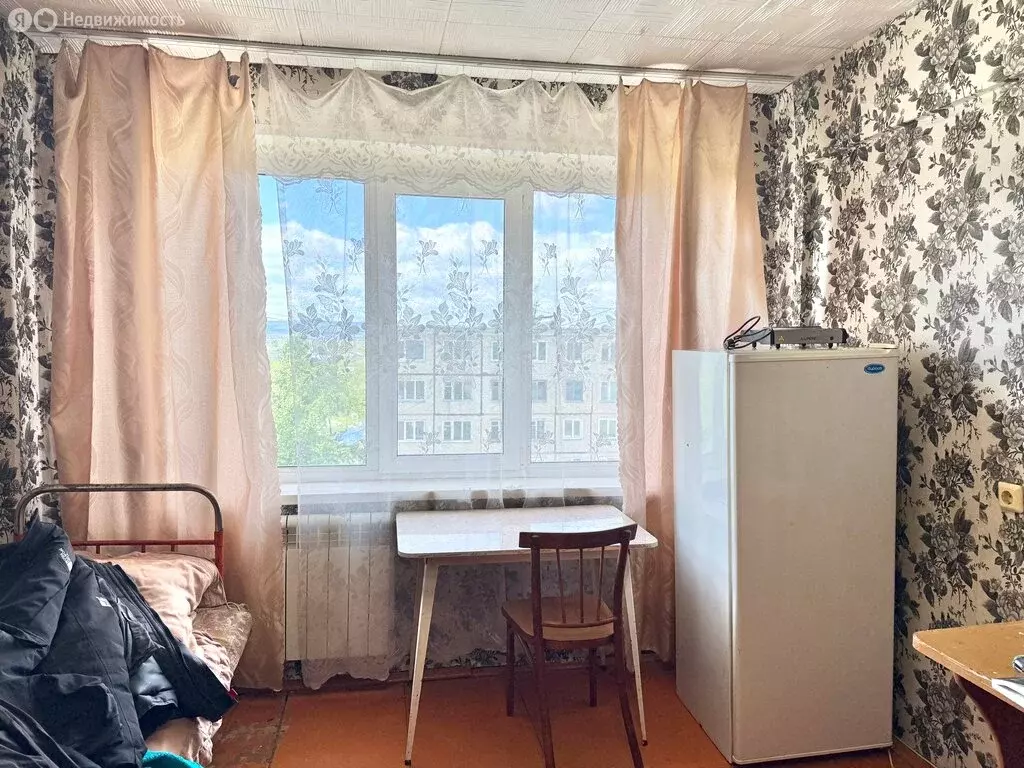 1к в 5-комнатной квартире (15 м) - Фото 1