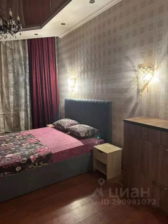 2-к кв. Ханты-Мансийский АО, Нижневартовск Омская ул., 28 (70.0 м) - Фото 1