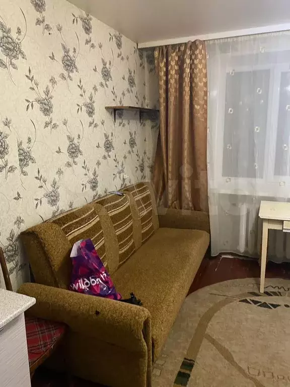 Комната 18 м в 4-к., 5/5 эт. - Фото 0