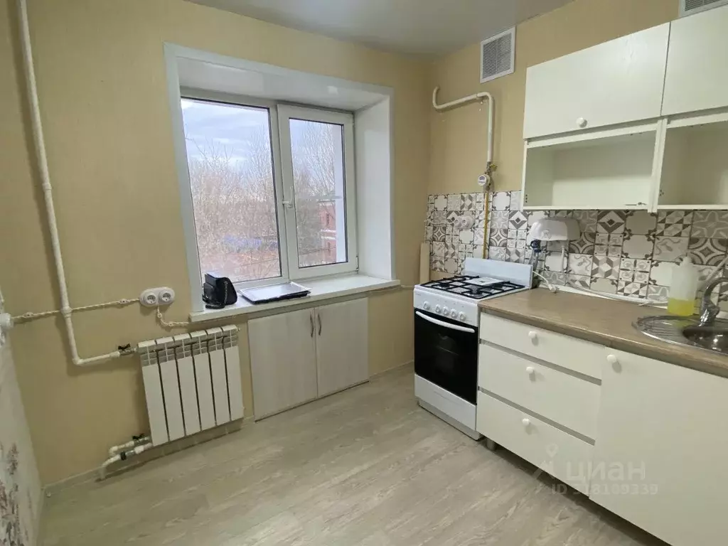 3-к кв. Тверская область, Тверь ул. Горького, 15 (56.6 м) - Фото 1