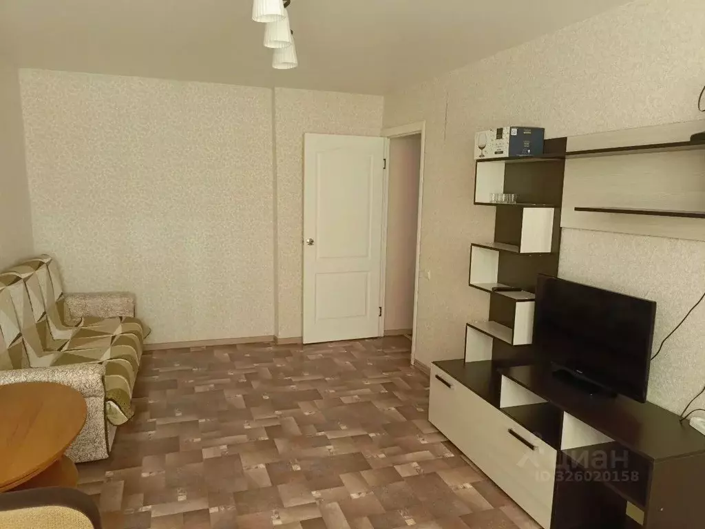 2-к кв. Пермский край, Губаха Октябрьский просп., 11 (44.5 м) - Фото 2