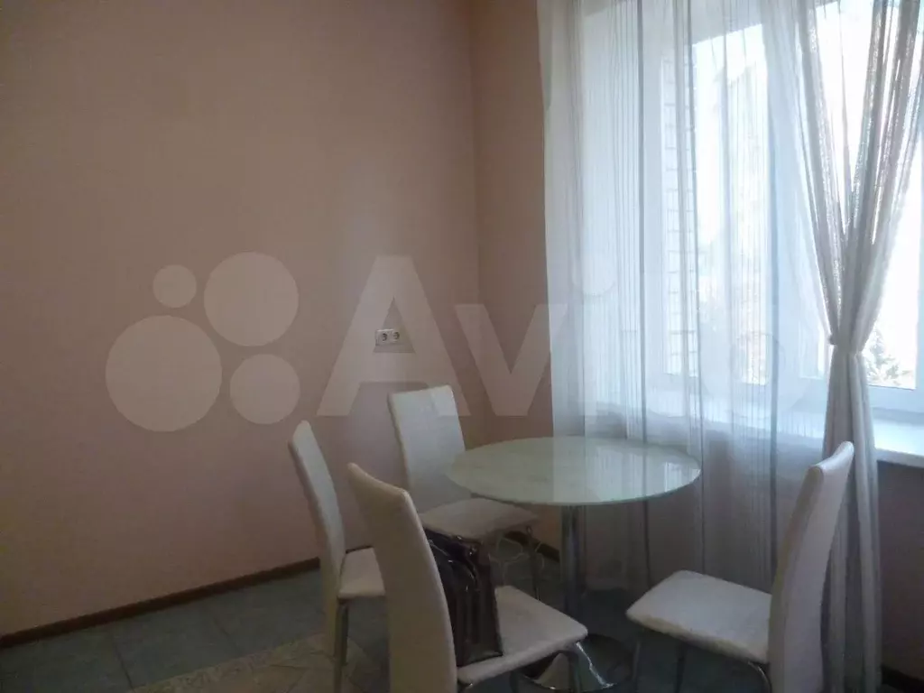 2-к. квартира, 85 м, 4/8 эт. - Фото 1