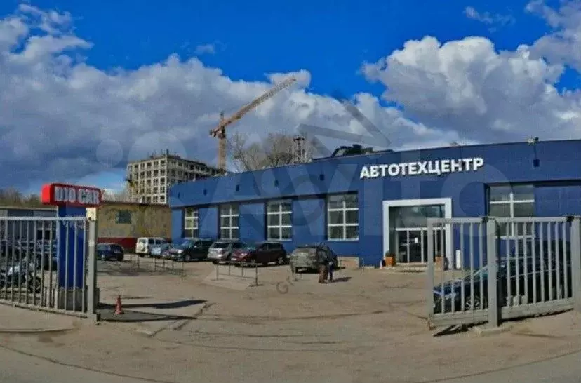 АВТОСАЛОН 1060 м2 - Фото 1