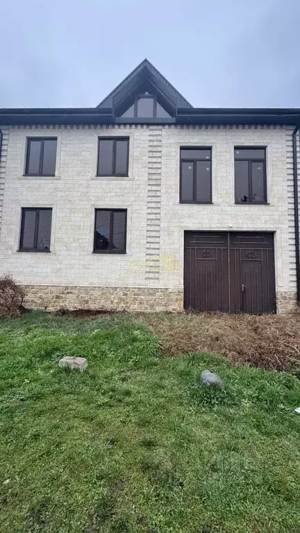 Дом в Северная Осетия, Владикавказ ул. Годовикова (230 м) - Фото 1