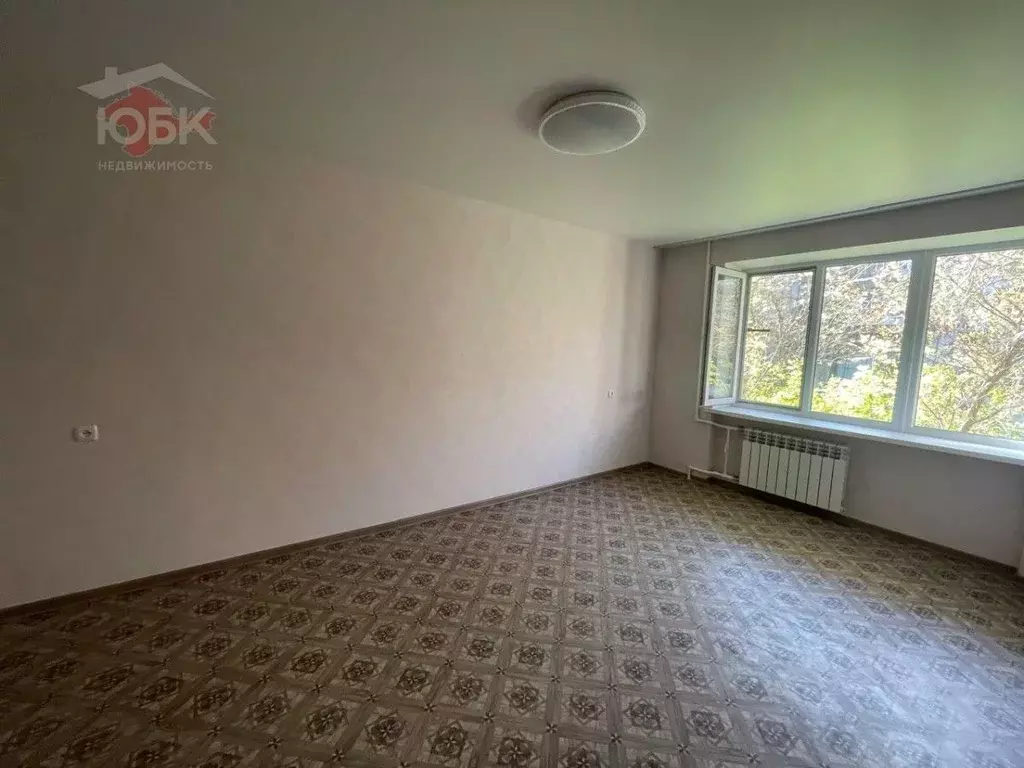 1-к кв. Крым, Евпатория ул. Имени 60-летия Октября, 24 (29.9 м) - Фото 1