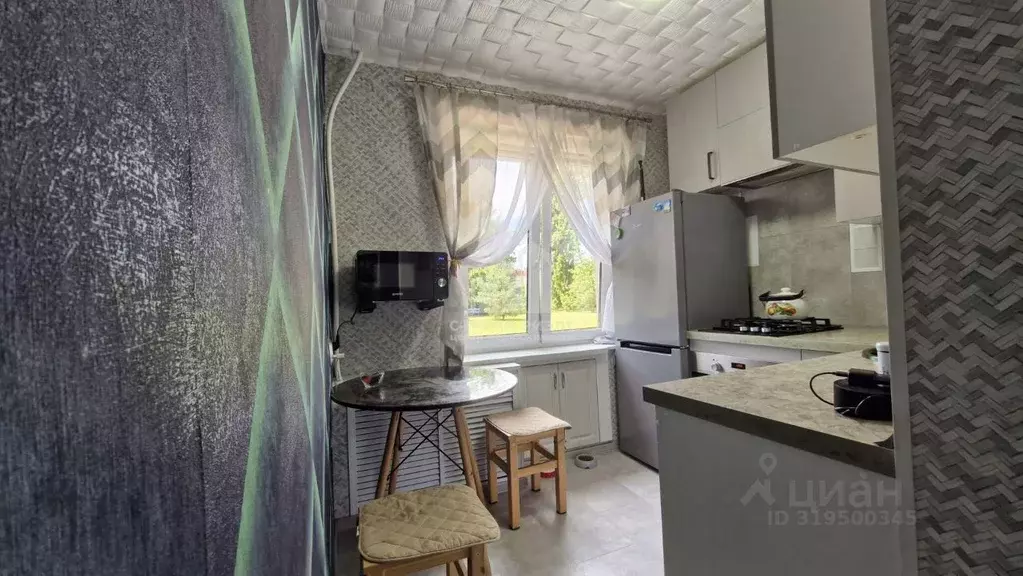 2-к кв. Калининградская область, Калининград Летняя ул., 52 (49.0 м) - Фото 1