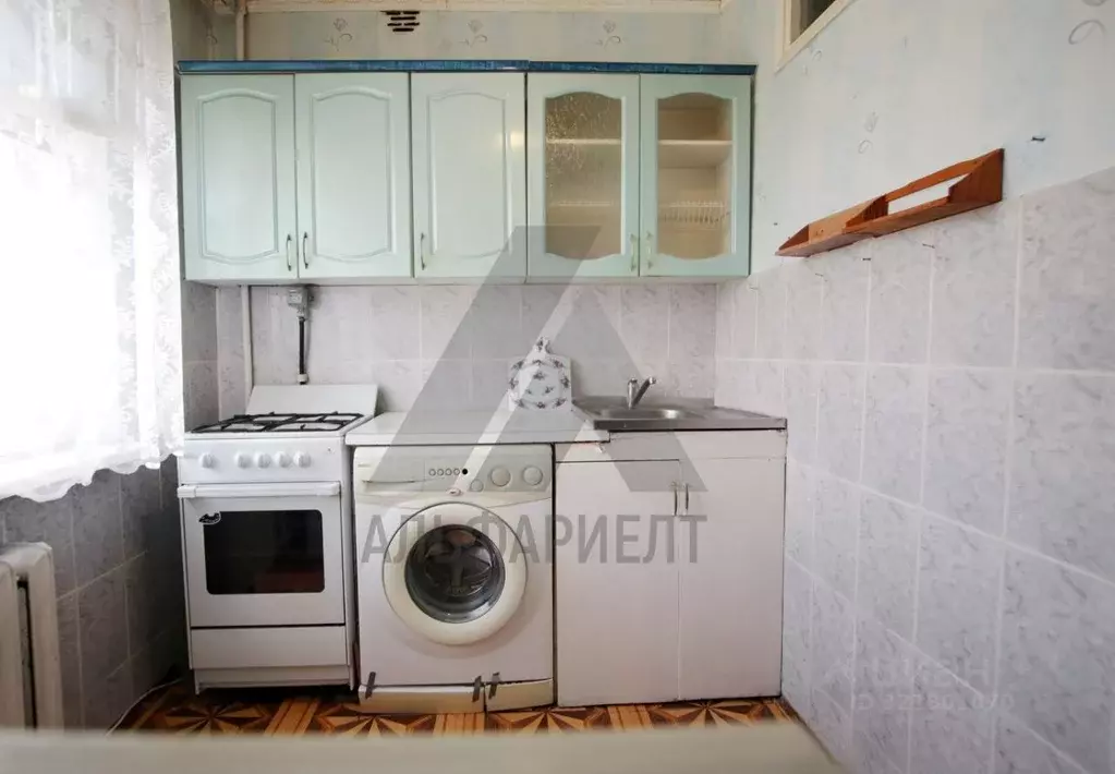 2-к кв. Омская область, Омский район, пос. Ростовка 11 (46.8 м) - Фото 1