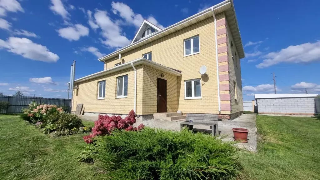 Коттедж в Свердловская область, Каменский муниципальный округ, с. ... - Фото 1