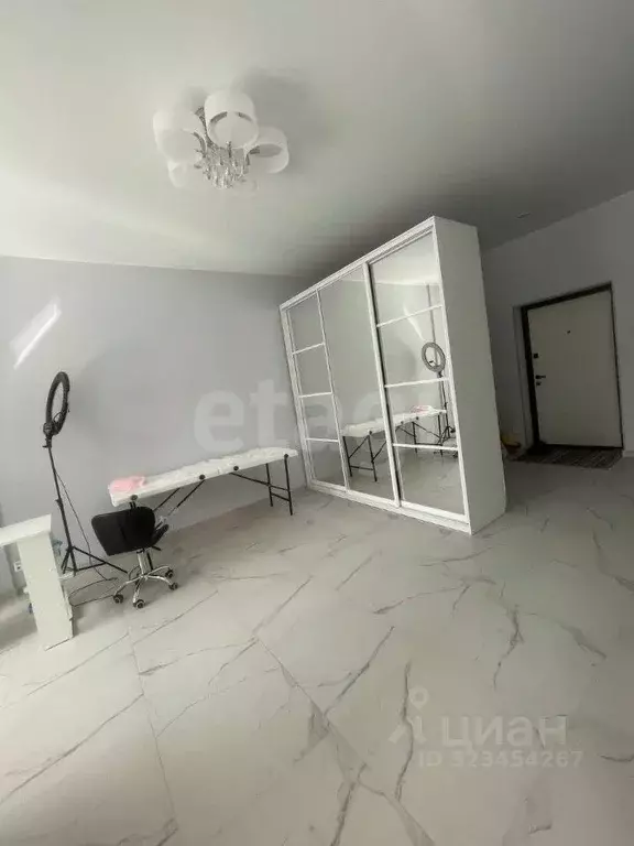 2-к кв. Алтайский край, Барнаул просп. Строителей, 18к1 (42.0 м) - Фото 2