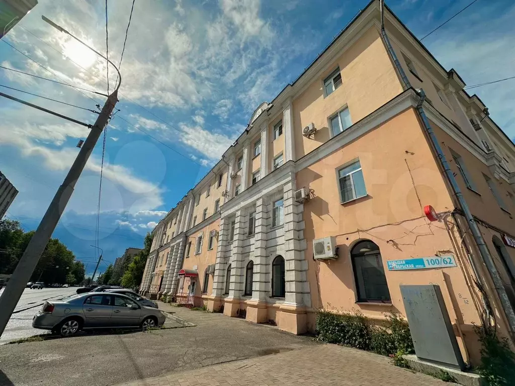 Коммерческое помещение 50 м в центре Ярославля — 1 этаж, отдельный ... - Фото 0