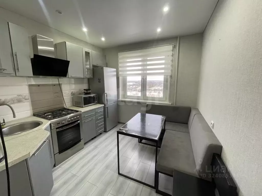 3-к кв. Смоленская область, Вязьма ул. Воинов-интернационалистов, 5к1 ... - Фото 1