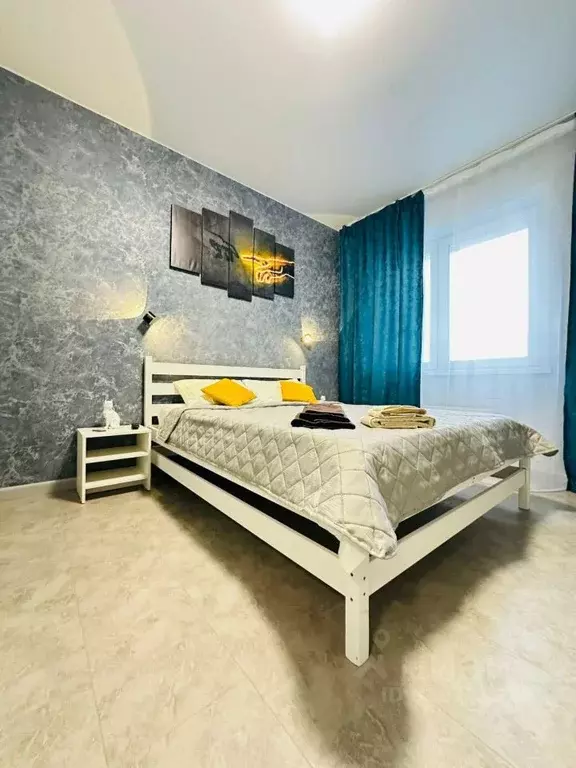 2-к кв. Красноярский край, Красноярск Взлетка мкр, ул. Весны, 32 (65.0 ... - Фото 0