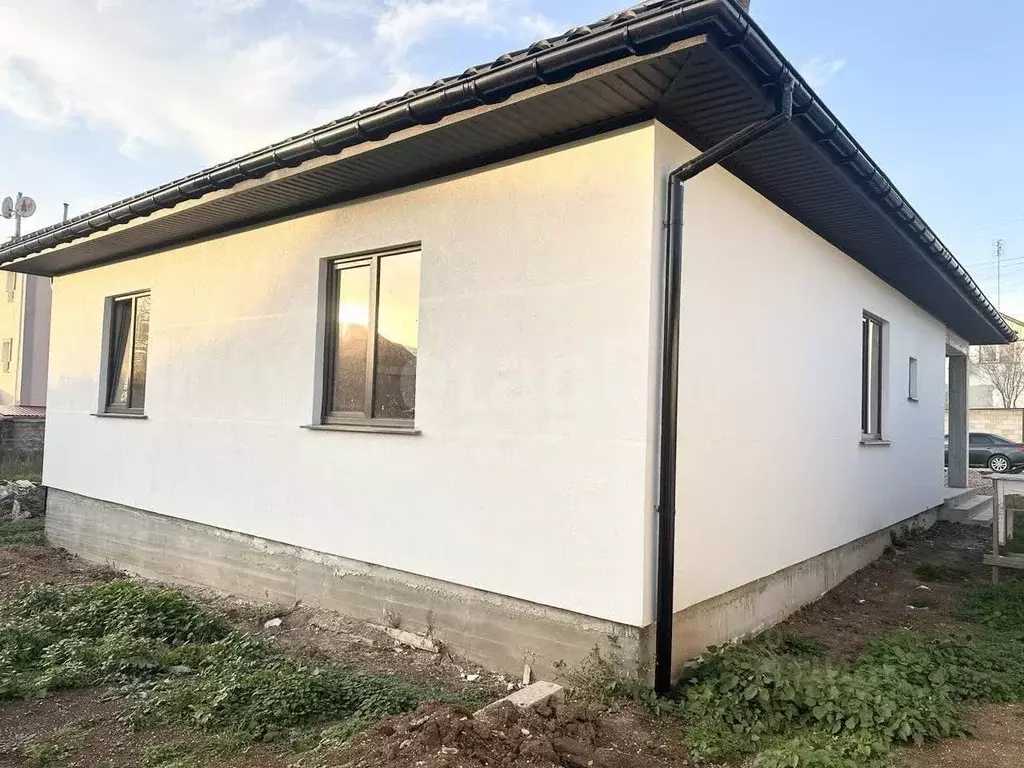 Дом в Крым, Симферопольский район, Молодежное пгт ул. Родниковая (110 ... - Фото 1