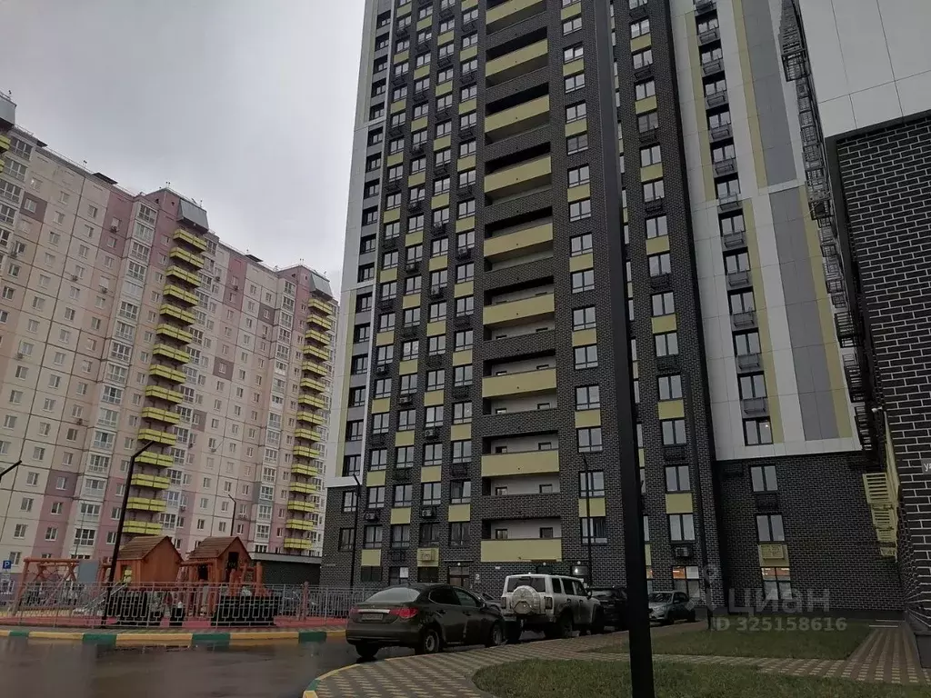 2-к кв. Нижегородская область, Нижний Новгород ул. Родионова, 31 (67.7 ... - Фото 2