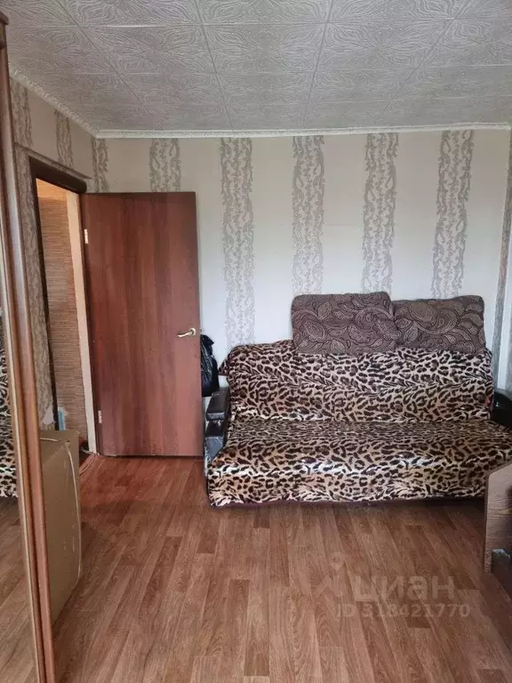 3-к кв. Омская область, Омск Волгоградская ул., 24А (50.0 м) - Фото 1