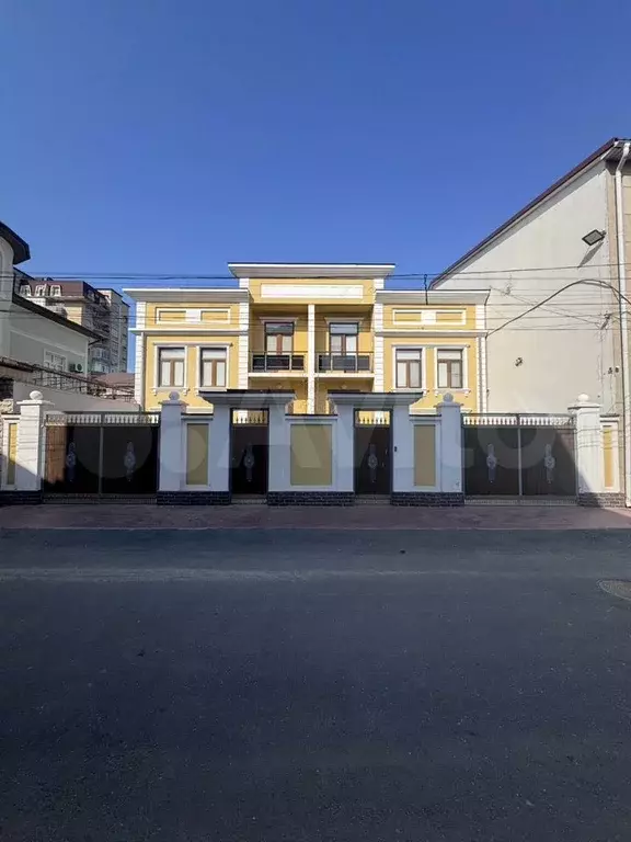 Дом 600 м на участке 4,5 сот. - Фото 0