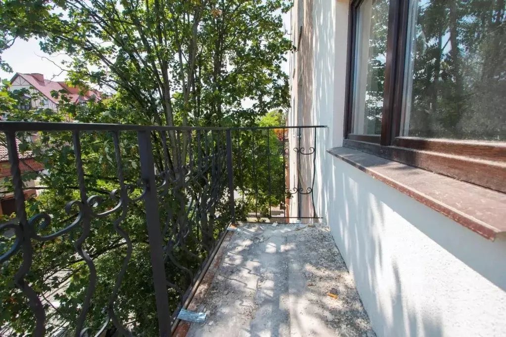 4-к кв. Калининградская область, Калининград ул. Чернышевского, 72А ... - Фото 2