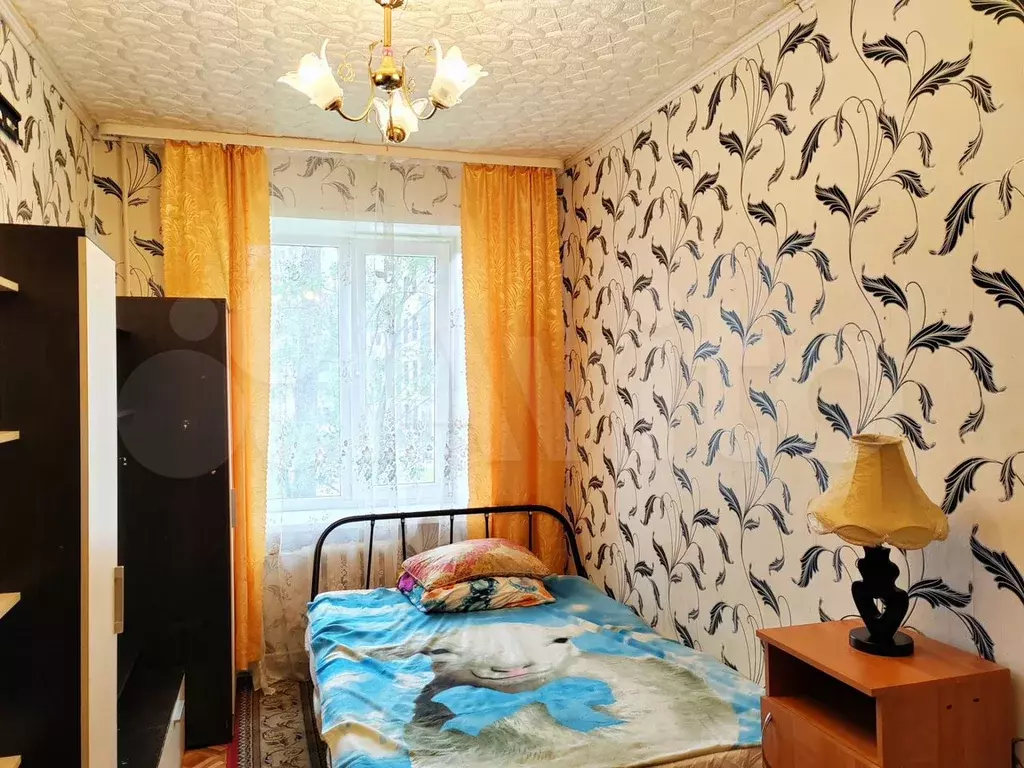 Комната 11 м в 5-к., 2/4 эт. - Фото 0
