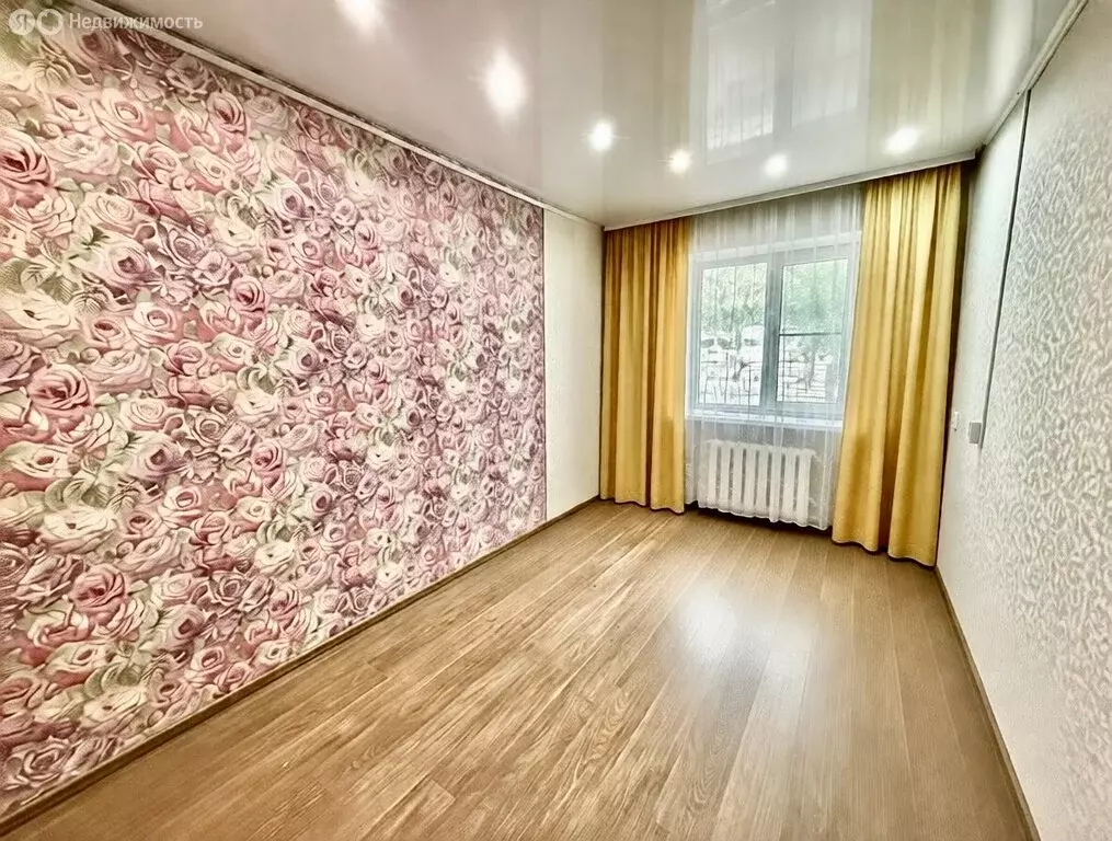 3-комнатная квартира: Астрахань, Заводская площадь, 43 (60 м) - Фото 1