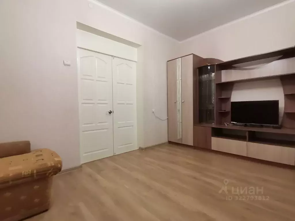 Квартира, 3 комнаты, 63 м - Фото 1