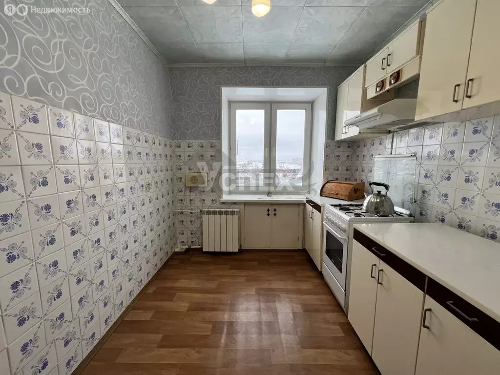 3-комнатная квартира: Нижний Тагил, улица Энтузиастов, 70А (65.1 м) - Фото 2