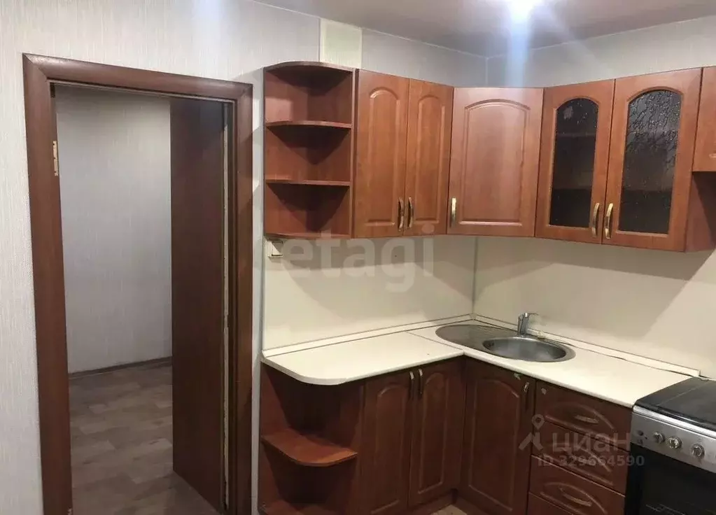 3-к кв. Кировская область, Киров ул. Опарина, 24 (67.0 м) - Фото 1