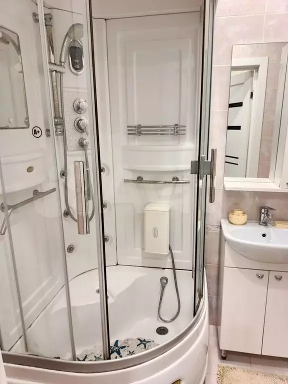 1-к. квартира, 40 м, 8/20 эт. - Фото 1