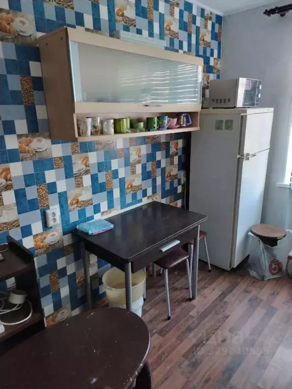 Комната Псковская область, Псков ул. Максима Горького, 51 (14.0 м) - Фото 1