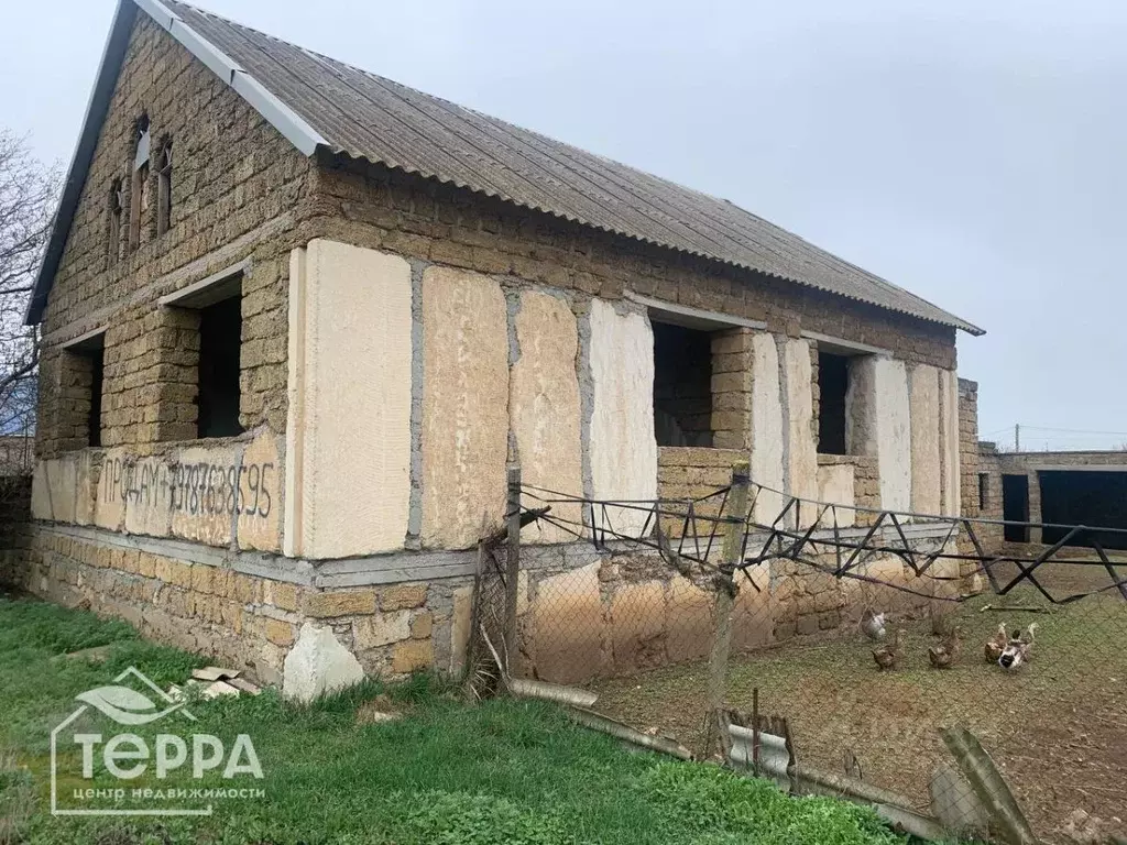 Дом в Крым, Раздольное пгт ул. Молодежная, 5 (150 м) - Фото 1