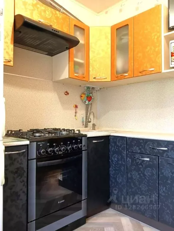 3-к кв. Челябинская область, Еманжелинск ул. Ленина, 29 (55.0 м) - Фото 1