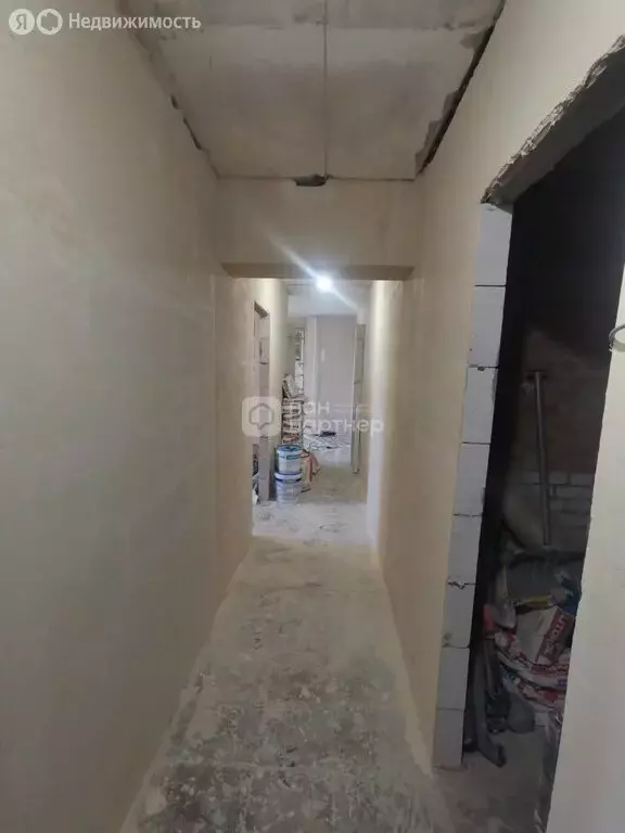 3-комнатная квартира: Санкт-Петербург, Товарищеский проспект, 5 (69 м) - Фото 2