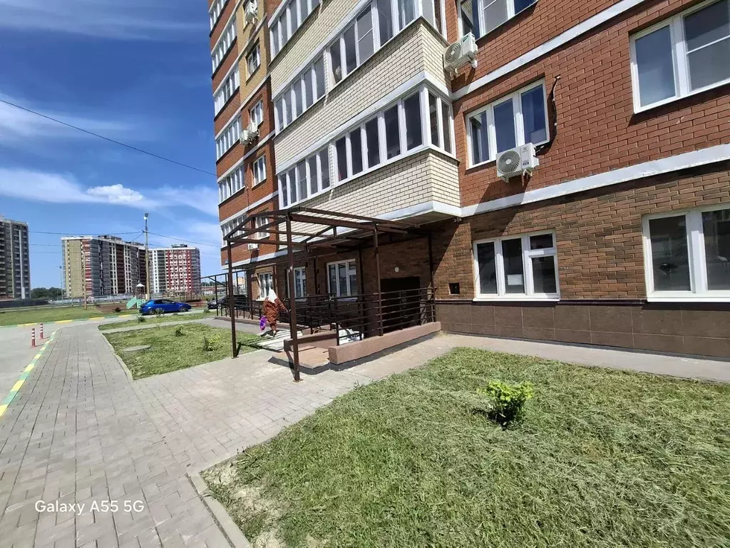 Помещение свободного назначения в Тульская область, Тула ул. Академика ... - Фото 1