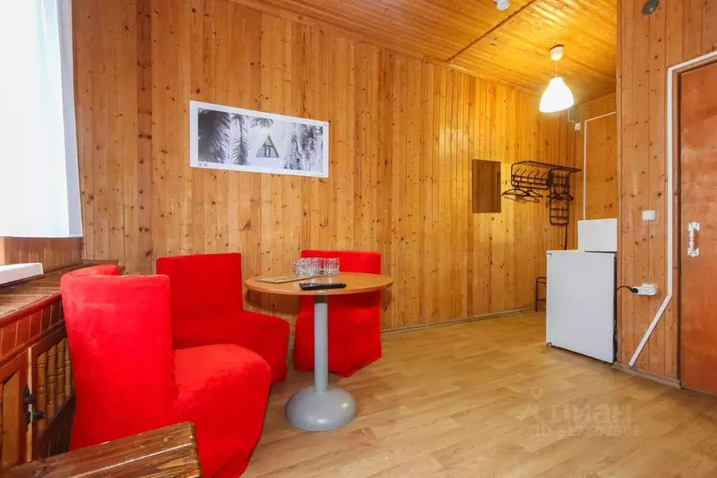 Комната Пермский край, Губаха Краснооктябрьская ул., 28 (1.0 м) - Фото 0